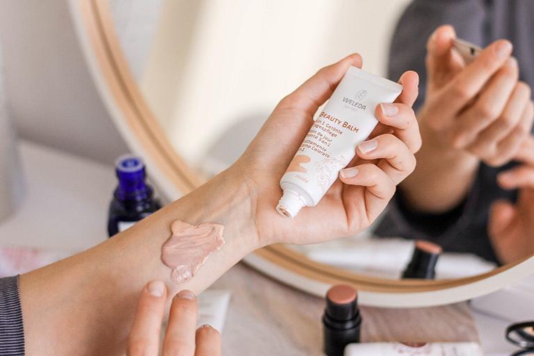 Отзыв на Weleda Beauty Balm 5in1 getönte Tagespflege nude из Интернет-Магазина Pharmeo