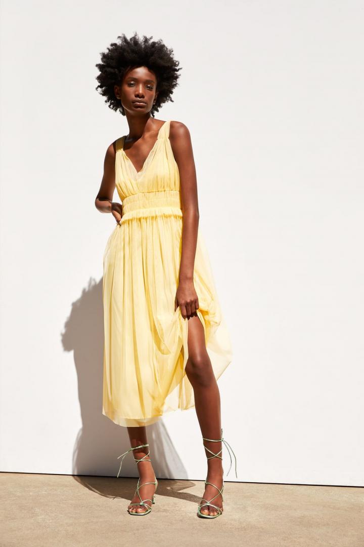 Отзыв на Бальное платье с VOLANTSAUM из Интернет-Магазина Zara