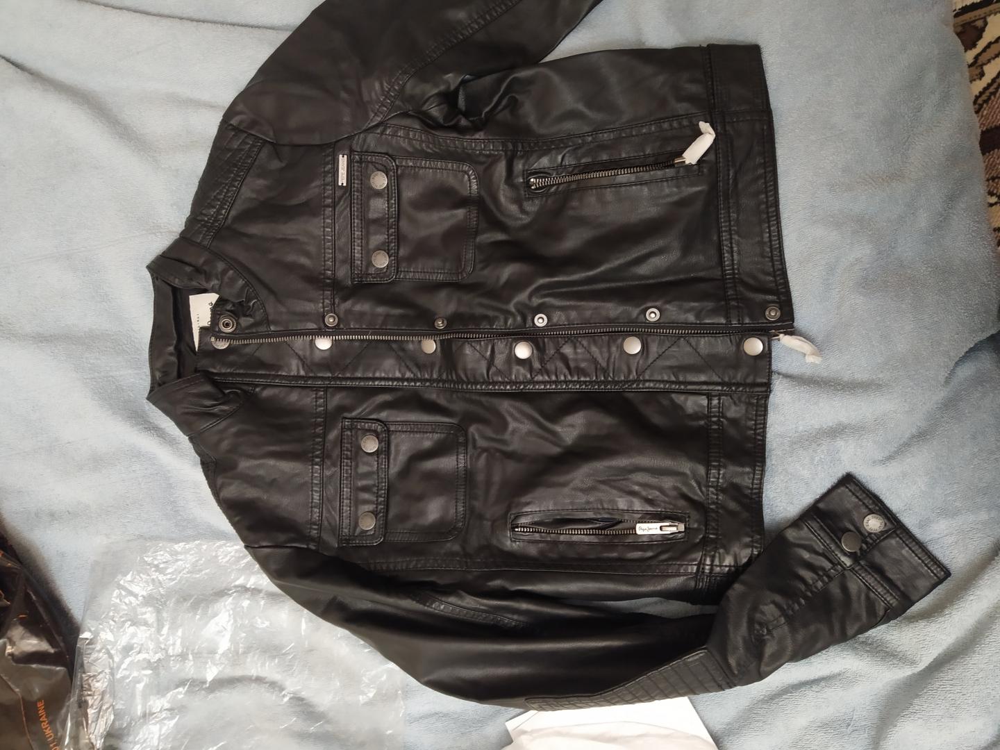 Отзыв на Пепе Джинсы Искусственная кожа куртка для женщин черный Гр. М / Л НОВЫЙ *УВП 139,95€ /34 из Интернет-Магазина eBay