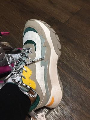 Отзыв на Разноцветные кроссовки на объёмной подошве из Интернет-Магазина PULLANDBEAR