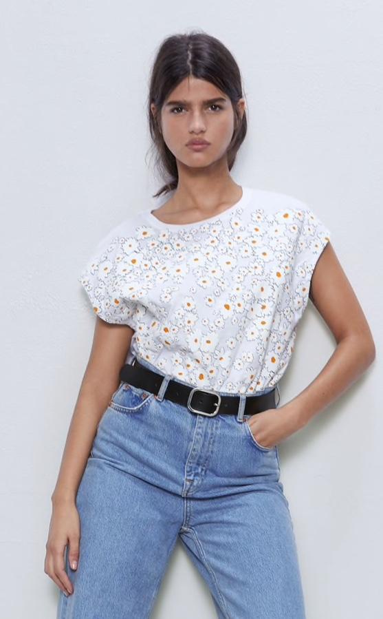 Отзыв на Футболка с ПРОРЕЗИНОВОЙ принтом из Интернет-Магазина Zara