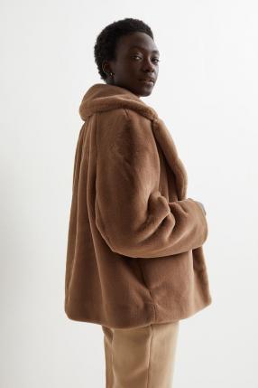 Отзыв на Faux-fur-Jacke из Интернет-Магазина H&M