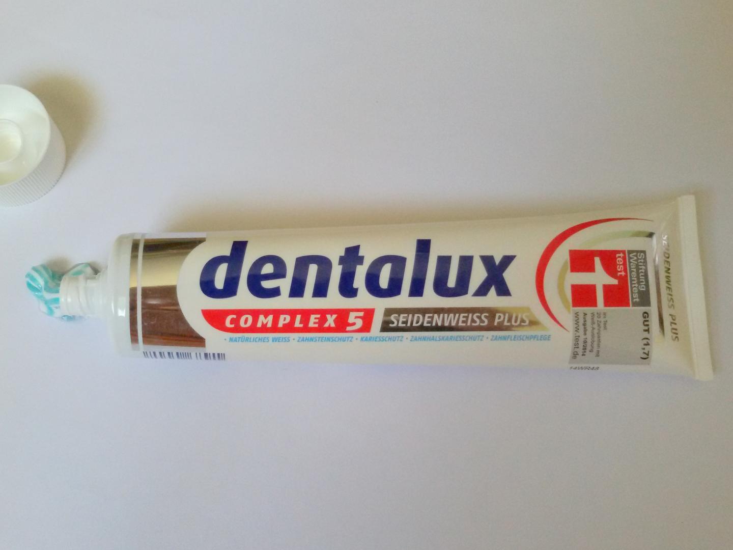 Dentalux m. Dentalux зубная паста. Паста ДЕНТАЛЮКС золото. ДЕНТАЛЮКС Германия. Срок годности зубной пасты Dentalux.