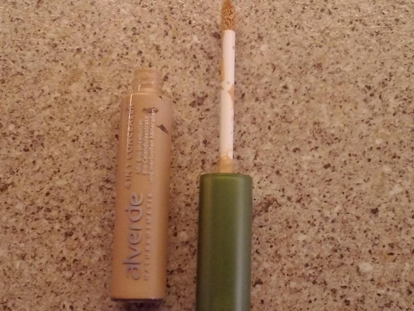 Отзыв на Alverde naturkosmetik. 4in 1 concealer natural 10,  8,5ml из Интернет-Магазина DM