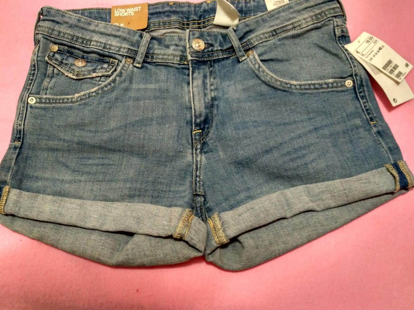Отзыв на Джинсовые шорты заниженные Талия из Интернет-Магазина H&M