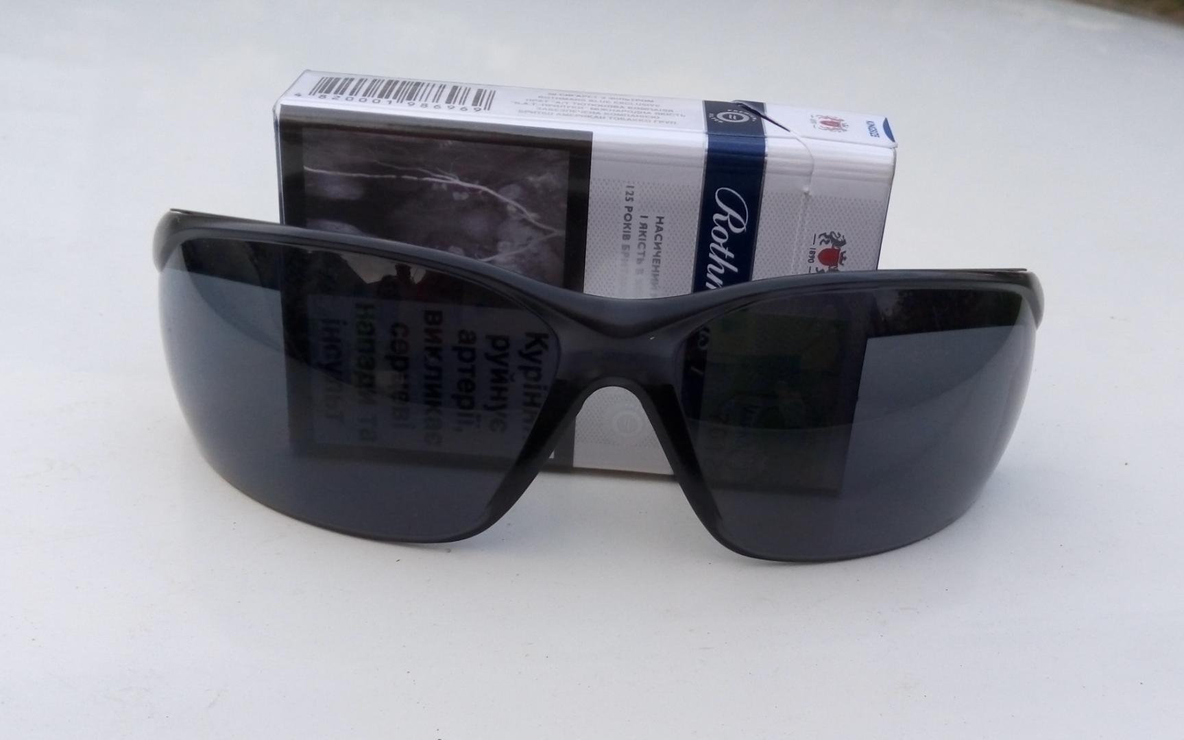 Отзыв на Солнцезащитные очки Sportbrille Велоспорт 100 Катализатора. 3 серая B'TWIN из Интернет-Магазина Decathlon