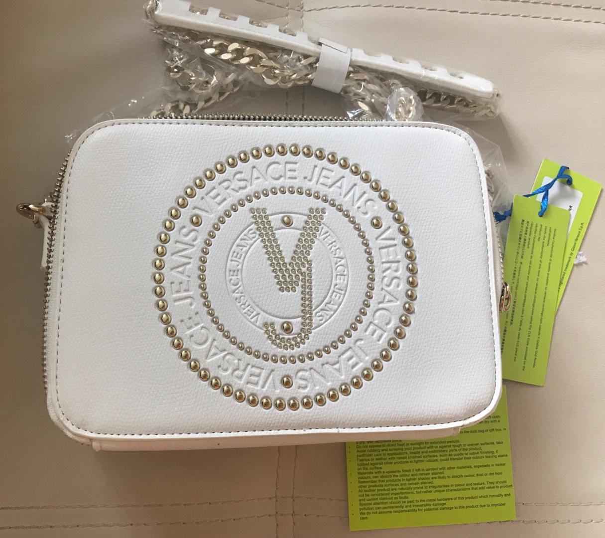 Отзыв на Versace Джинсы - E1VRBBQA Белый из Интернет-Магазина Spartoo