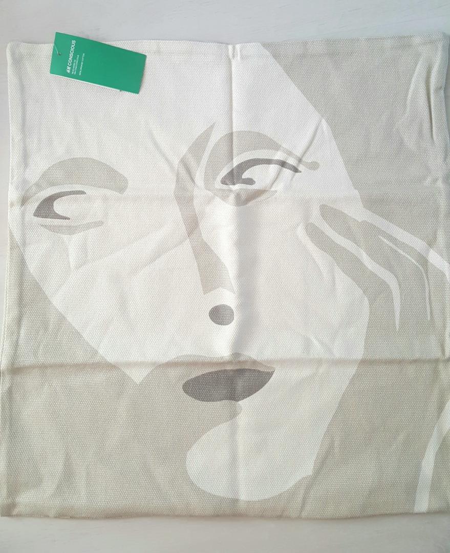 Отзыв на Наволочка с рисунком из Интернет-Магазина H&M