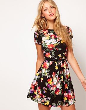 Отзыв на ASOS – Платье с большим цветочный принтом из Интернет-Магазина Asos