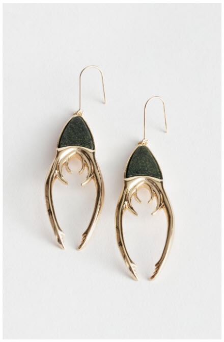 Женская одежда и аксессуары Скидки до 70% з магазину Stories (Німеччина)