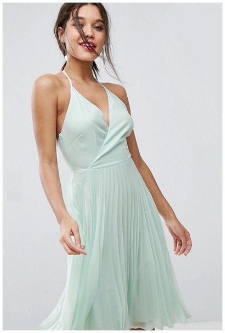 Вечерние платья Скидки до 80% з магазину Asos (Німеччина)