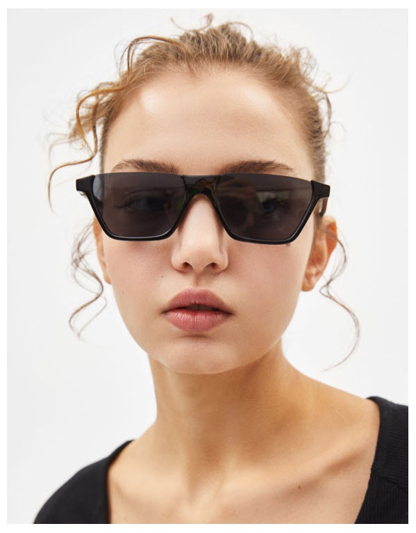 Солнцезащитные очки Скидки до 70% из магазина Bershka (Германия)