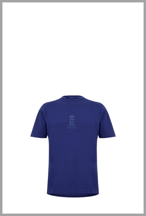 Спортивний одяг для сім'ї Знижки до  90% из магазина Sports Direct (Германия)