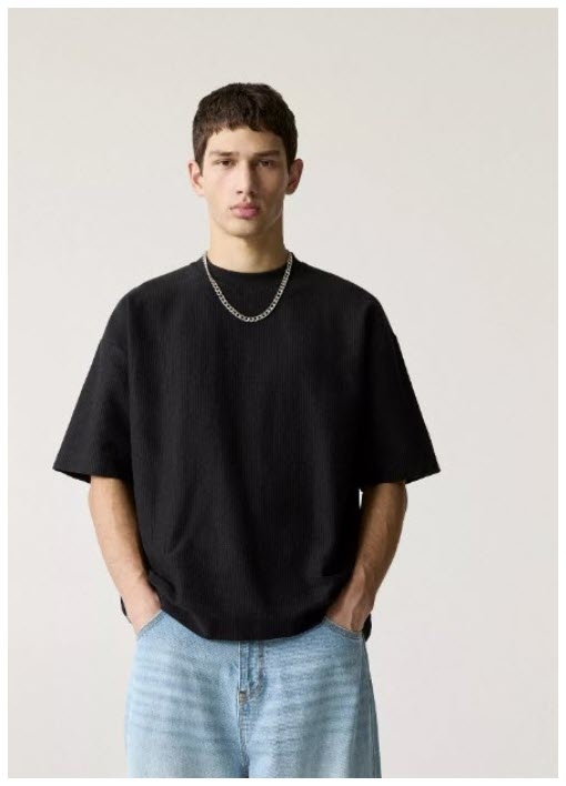 Чоловічий одяг та взуття Знижки до 50% из магазина PULLANDBEAR (Германия)