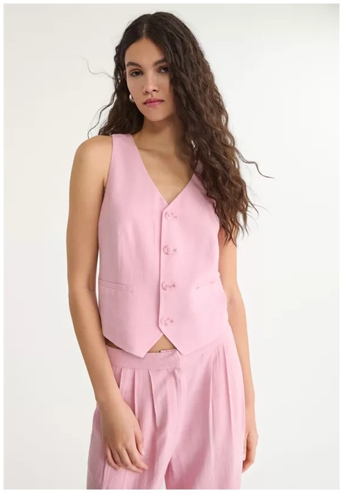 Одяг та аксесуари  Знижки до  70% из магазина Stradivarius (Германия)