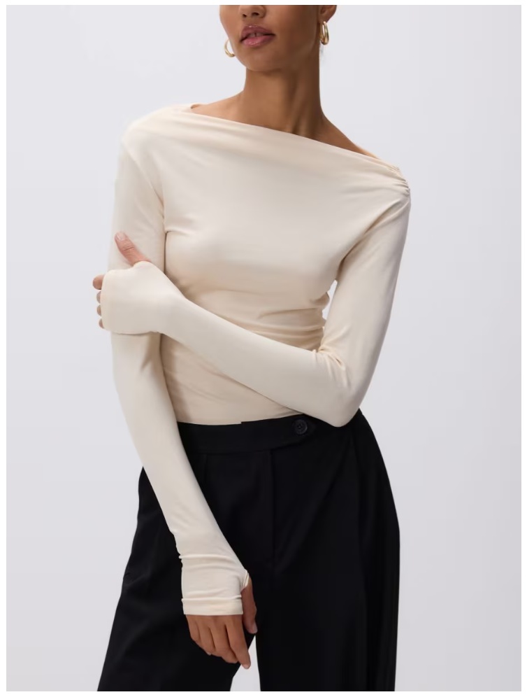 Тільки сьогодні: без шипу та комісії! Знижки до  38% з магазину RESERVED (Німеччина)