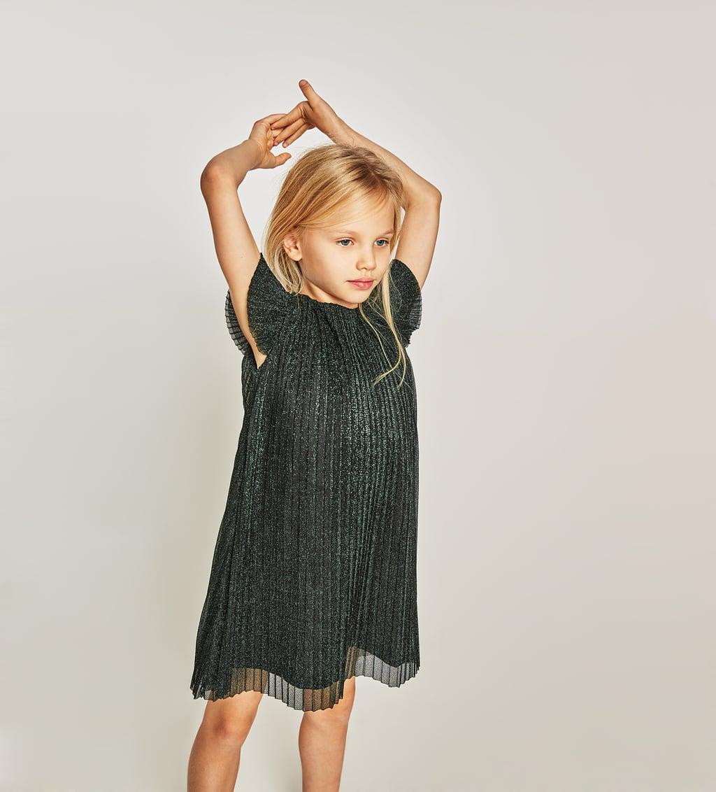 Отзыв на ПРАЗДНИЧНЫЙ Платье с PLISSEE и БЛЕСК из Интернет-Магазина Zara