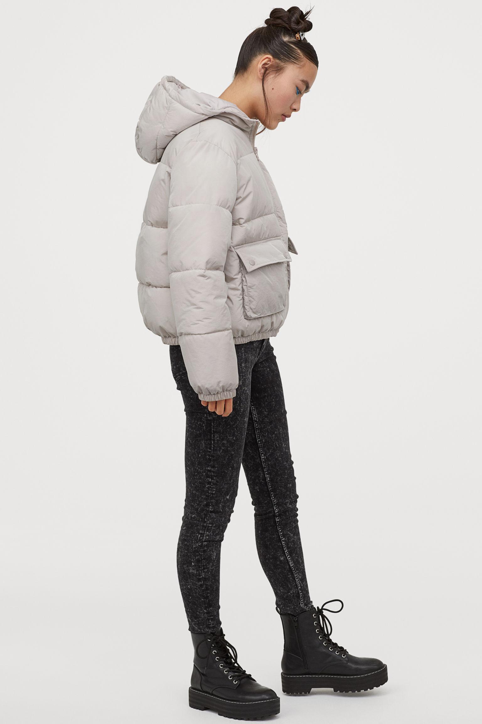 Отзыв на Стеганная куртка с капюшоном из Интернет-Магазина H&M