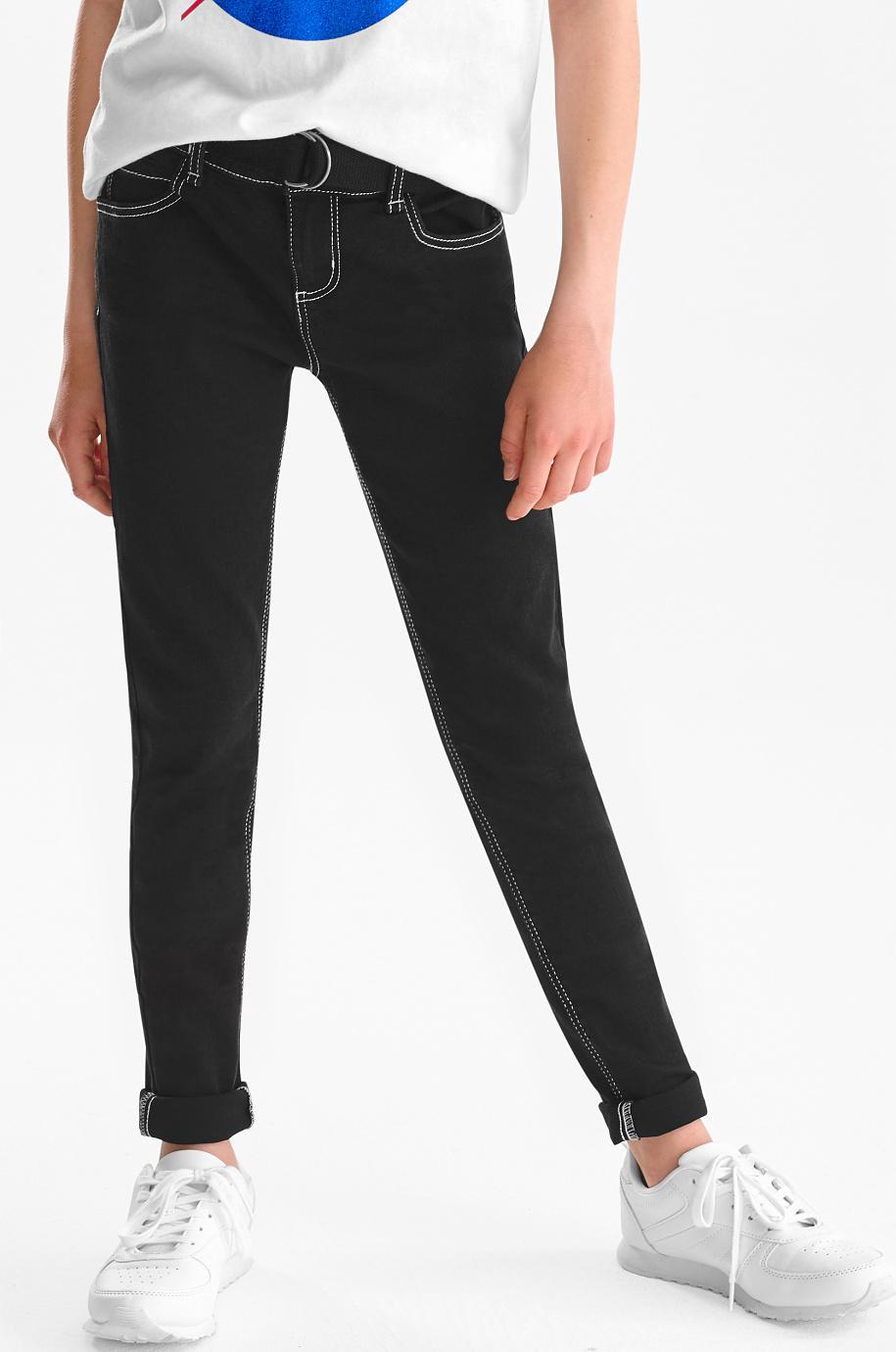 Отзыв на В Супер узкие джинсы с поясом из Интернет-Магазина C&A