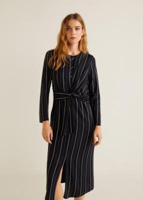 Отзыв на Платье с Узел из Интернет-Магазина MANGO Outlet