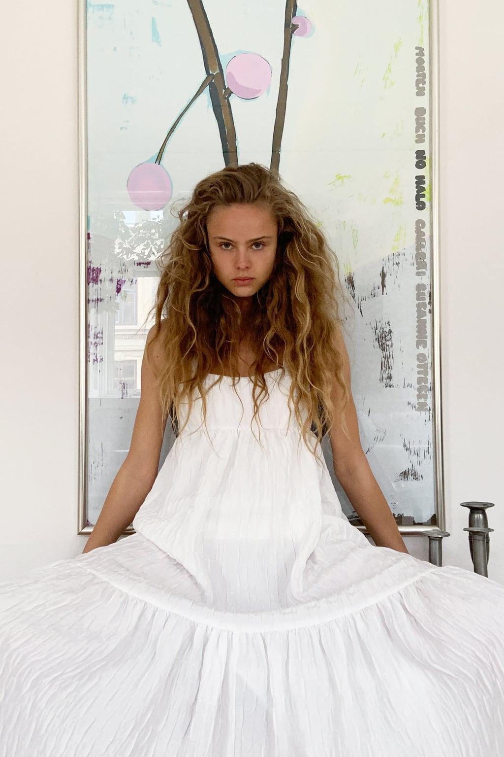 Отзыв на Свободное платье со структурным узором из Интернет-Магазина Zara