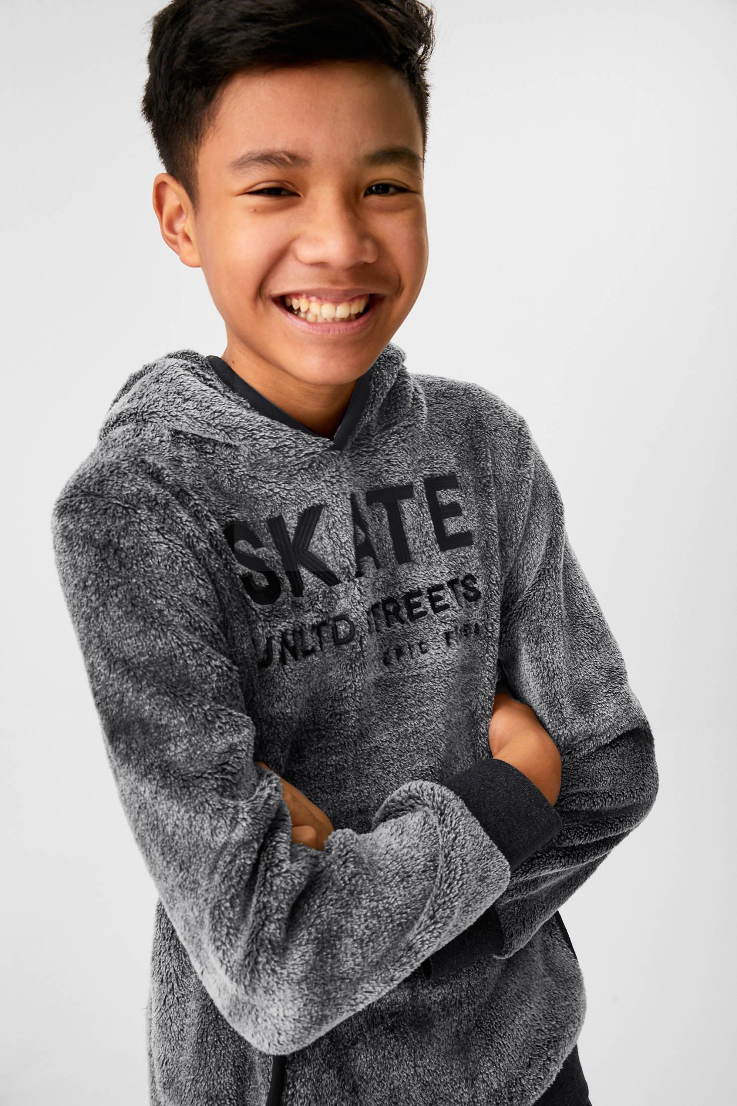 Отзыв на Teddy-Sweatshirt из Интернет-Магазина C&A