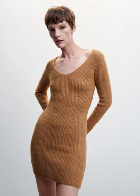 Отзыв на Короткое Трикотажное платье из Интернет-Магазина MANGO Outlet